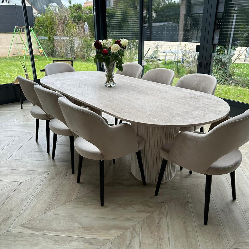 TABLE A MANGER OVALE TRAVERTIN